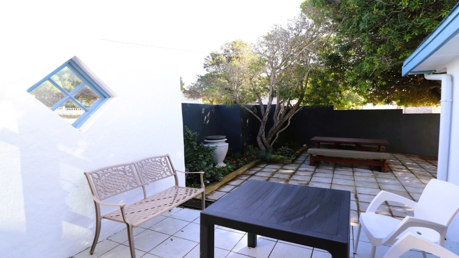 4 Bedroom Property for Sale in Arniston Western Cape